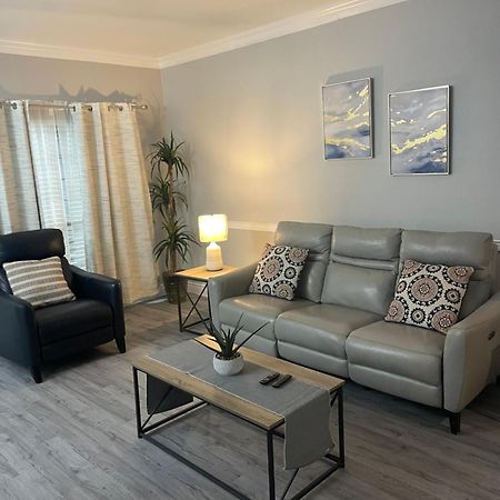 Huge One Bedroom With 2 Queen Size Beds Houston Exterior foto