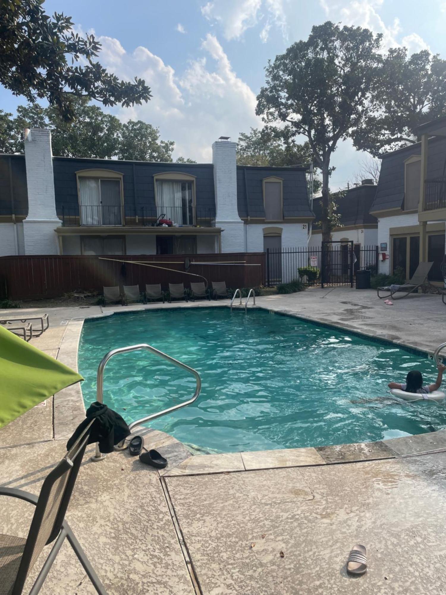 Huge One Bedroom With 2 Queen Size Beds Houston Exterior foto
